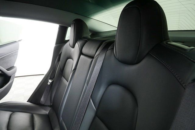 Used 2020 Tesla Model 3 Long Range image 19