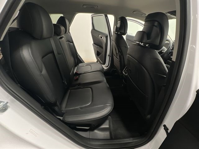 Used 2023 Kia Sportage EX image 24