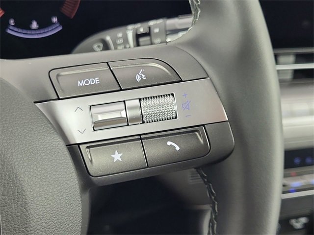 Certified 2025 Hyundai Kona SEL image 29