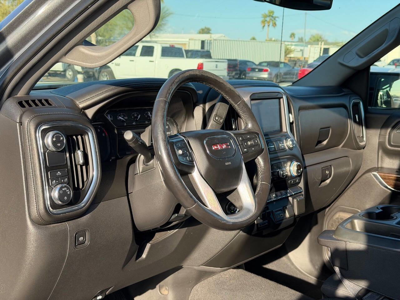 Used 2019 GMC Sierra 1500 SLE w/ SLE Value Package image 19
