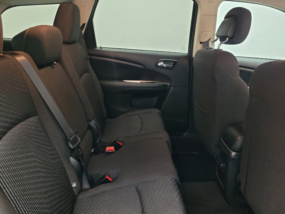 Used 2018 Dodge Journey SE FWD image 19