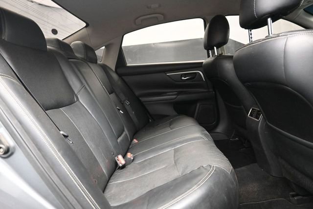 Used 2017 Nissan Altima 2.5 SL FWD image 21