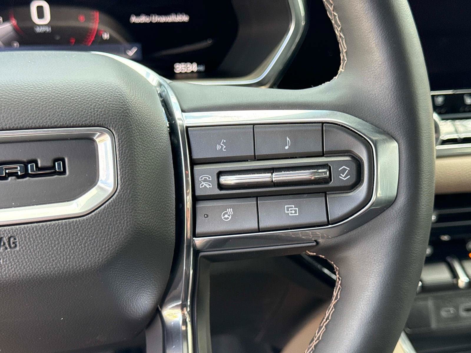 Used 2026 GMC Canyon Denali AWD/4WD image 28