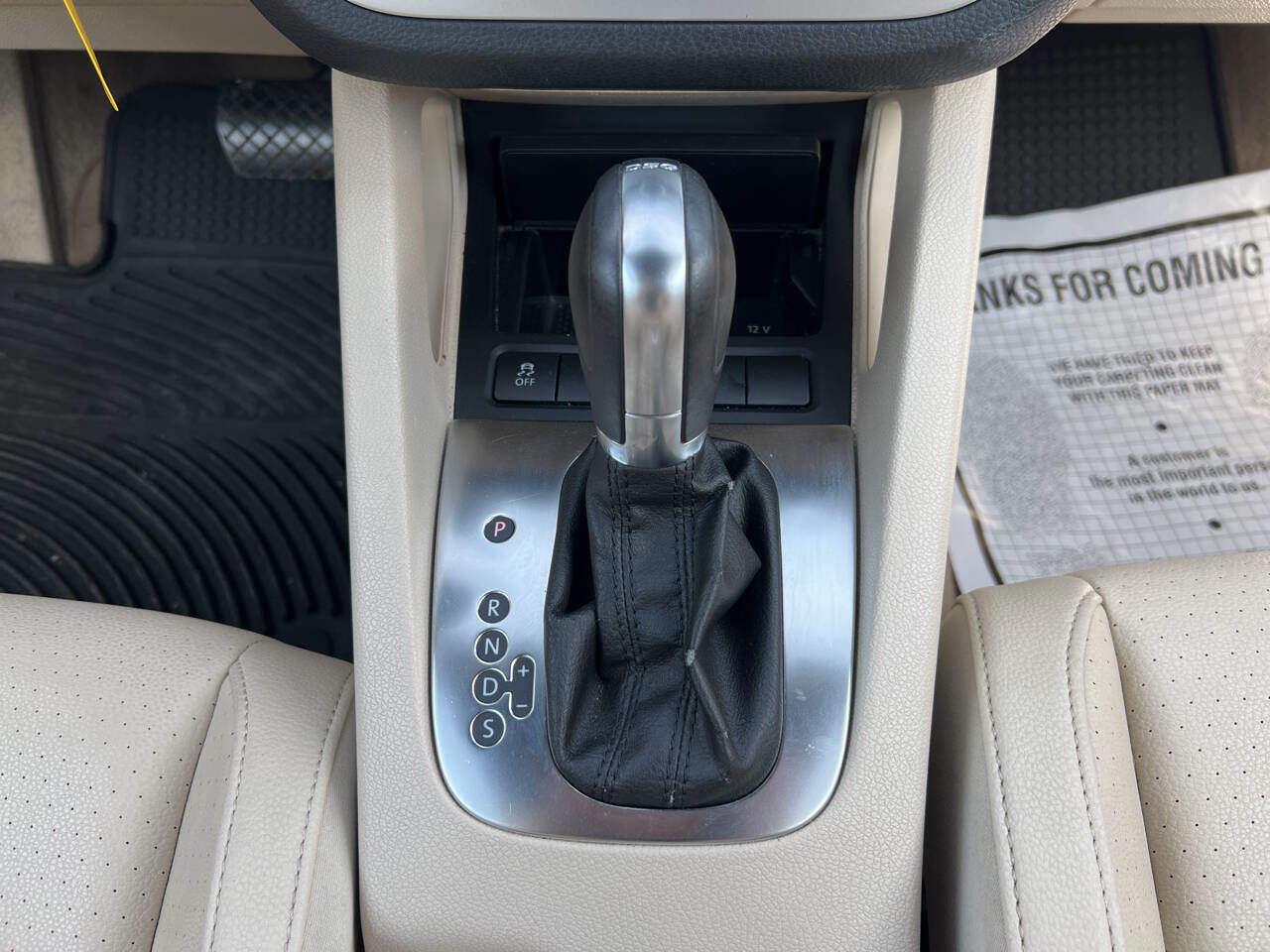 Used 2014 Volkswagen Eos Komfort FWD image 16