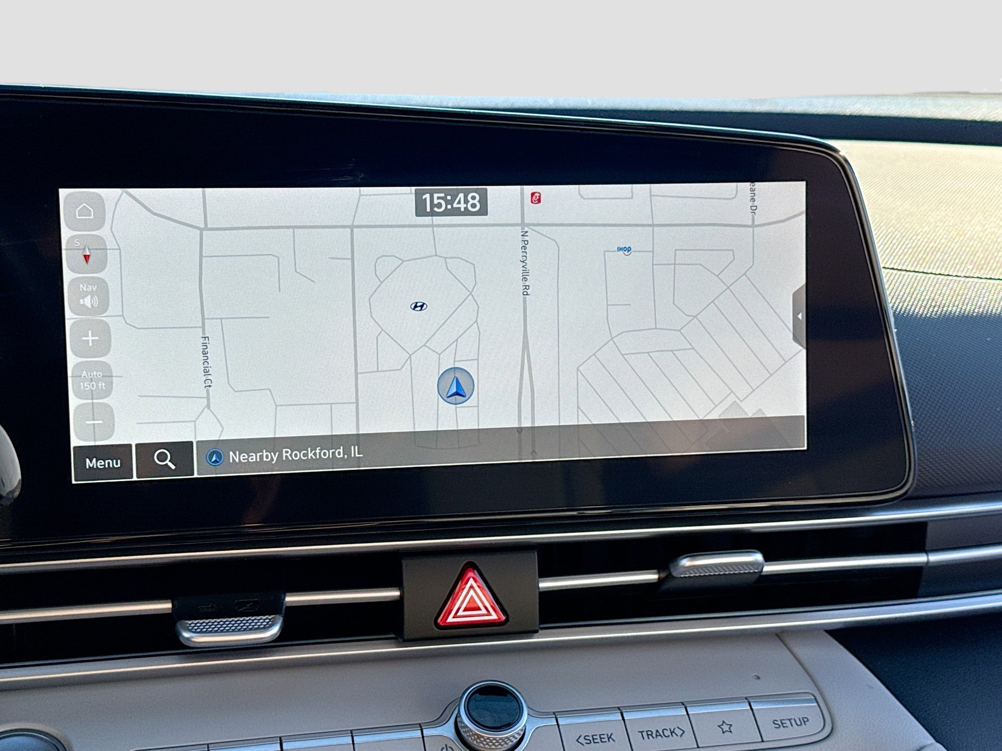 Certified 2025 Hyundai Elantra Limited image 9