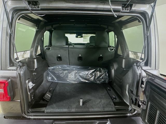 New 2026 Jeep Wrangler Unlimited Sahara image 29