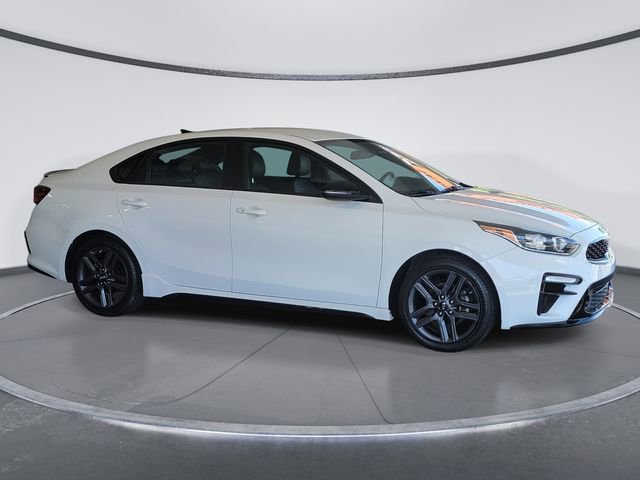 Used 2021 Kia Forte GT-Line FWD image 2