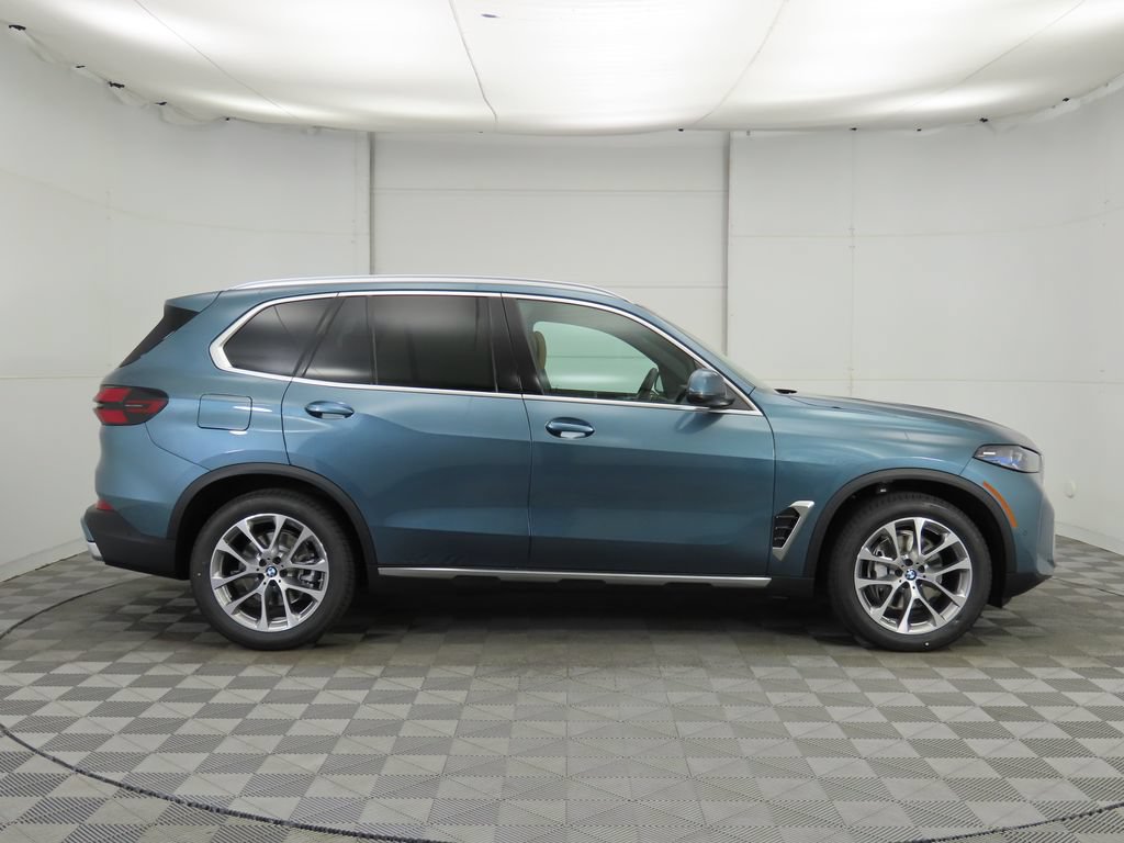 Used 2026 BMW X5 xDrive40i w/ Climate Comfort Package AWD/4WD image 5