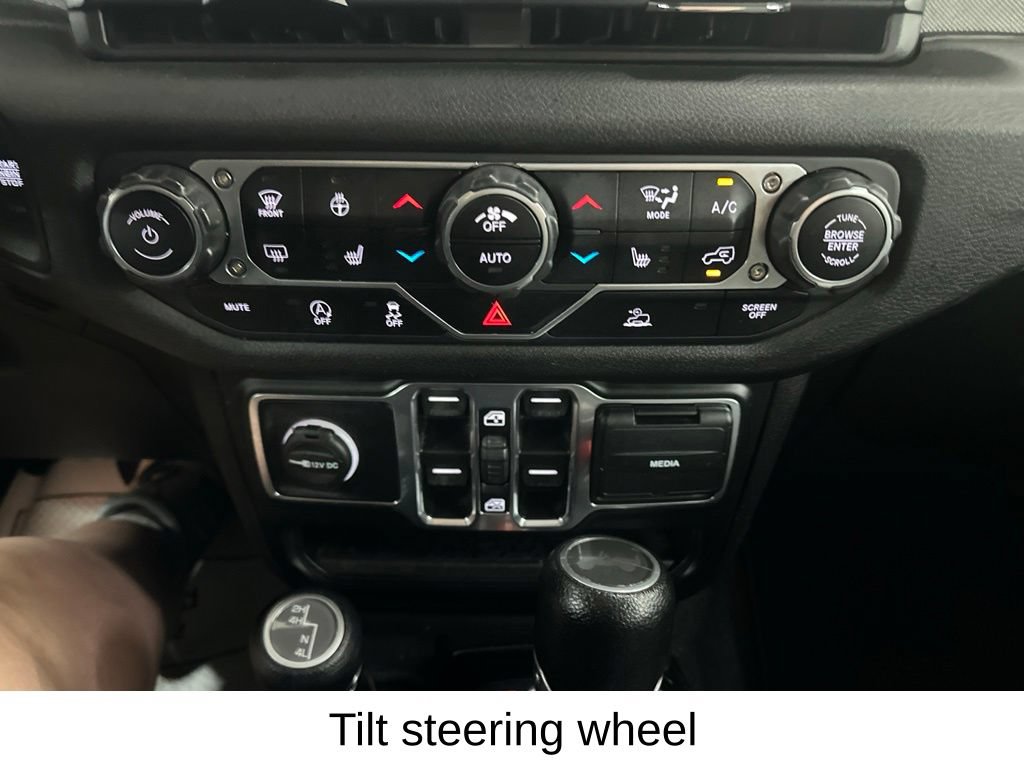 Used 2024 Jeep Wrangler Unlimited Sport AWD/4WD image 56
