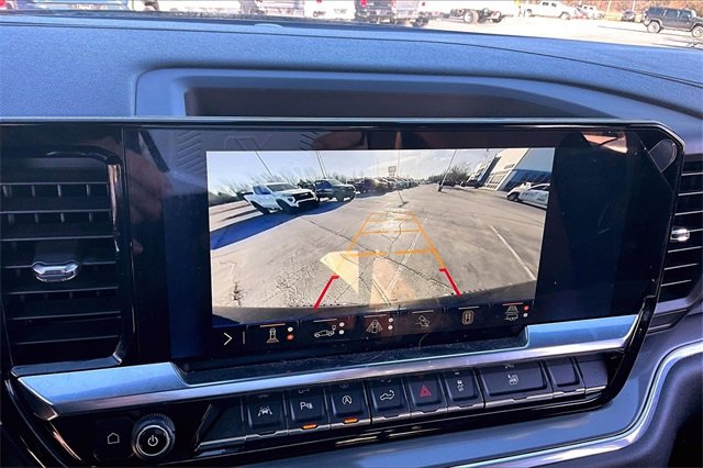 Used 2024 Chevrolet Silverado 1500 High Country w/ Technology Package image 15