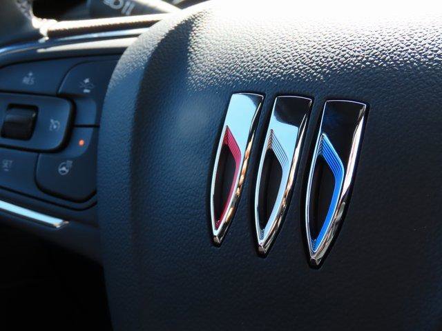 New 2025 Buick Envista Avenir image 30