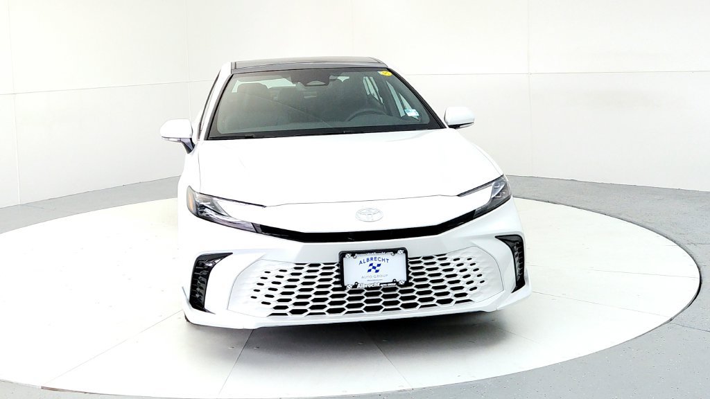 New 2026 Toyota Camry XSE w/ Premium Package AWD/4WD image 8