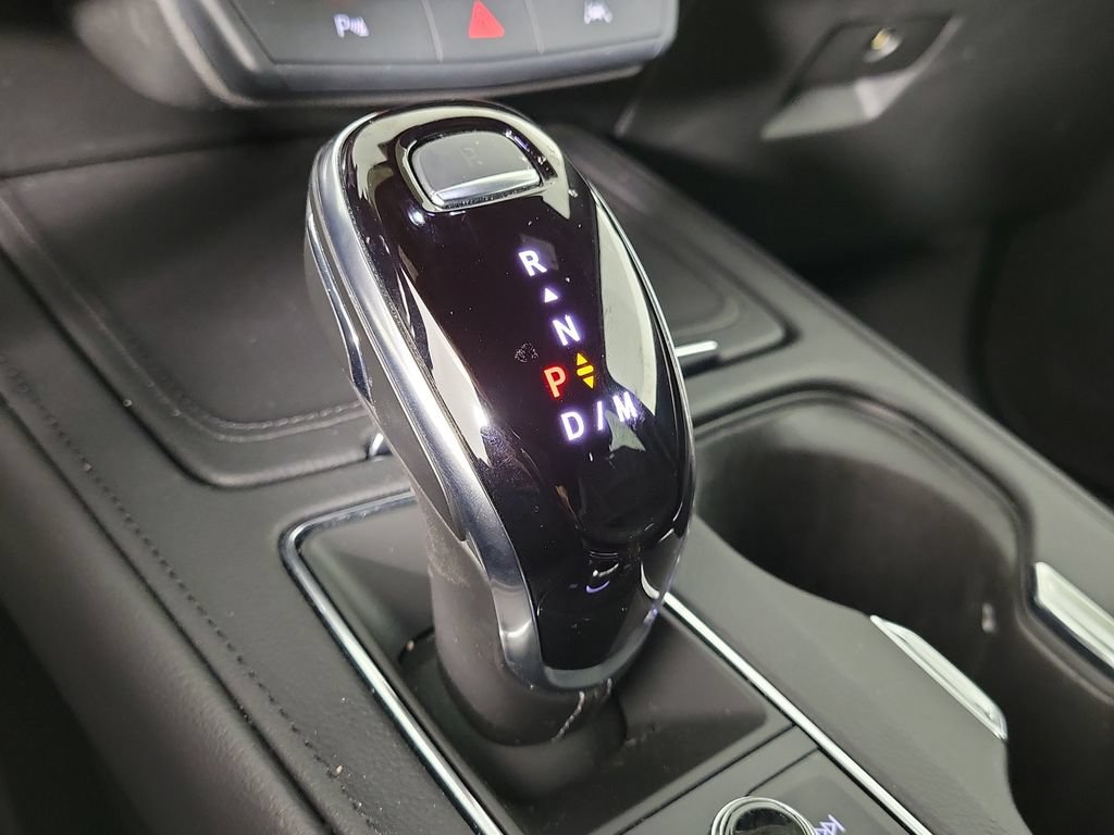 Certified 2023 Cadillac XT4 Premium Luxury AWD/4WD image 30