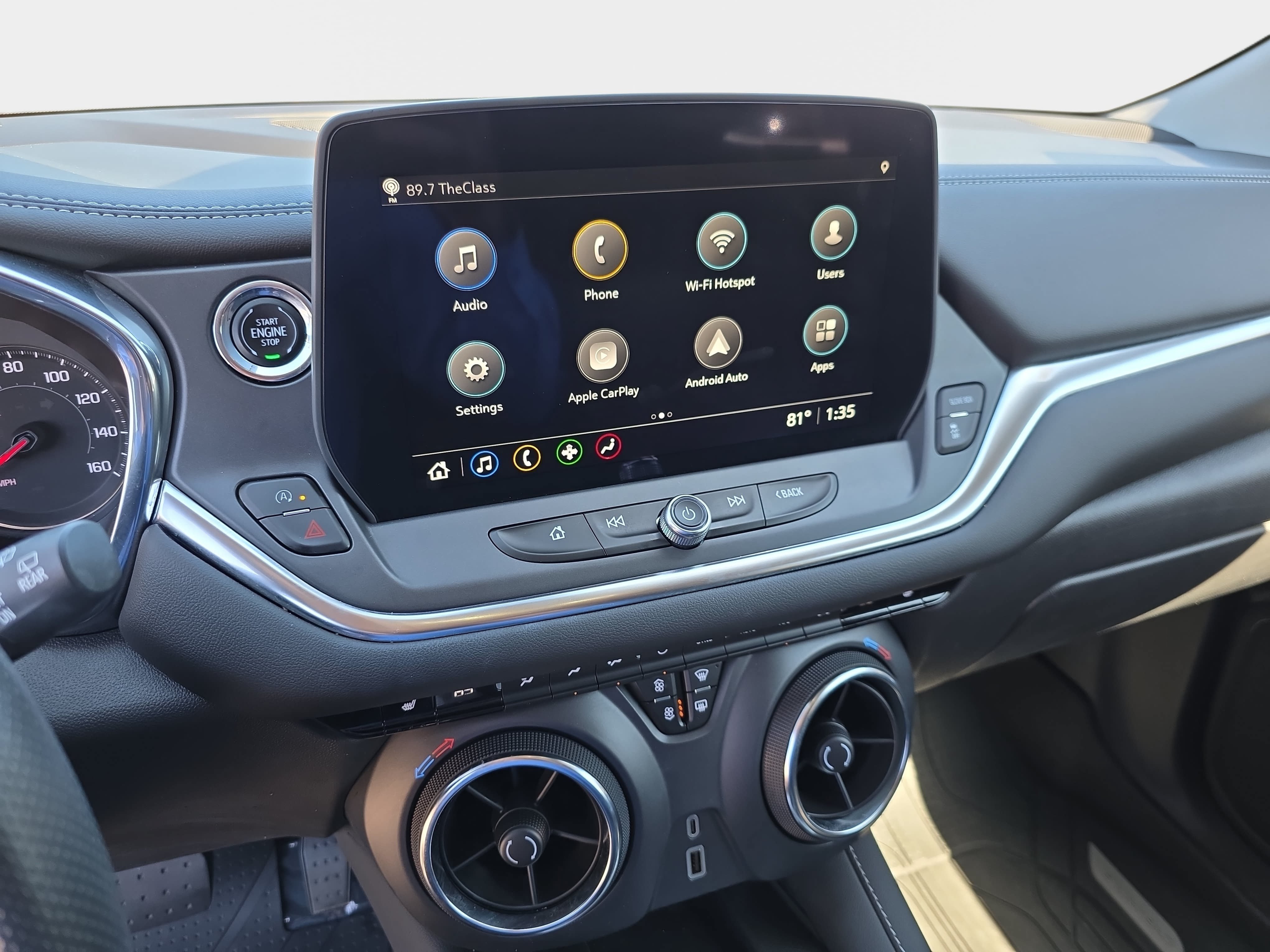 Used 2024 Chevrolet Blazer LT w/ Convenience Package FWD image 18