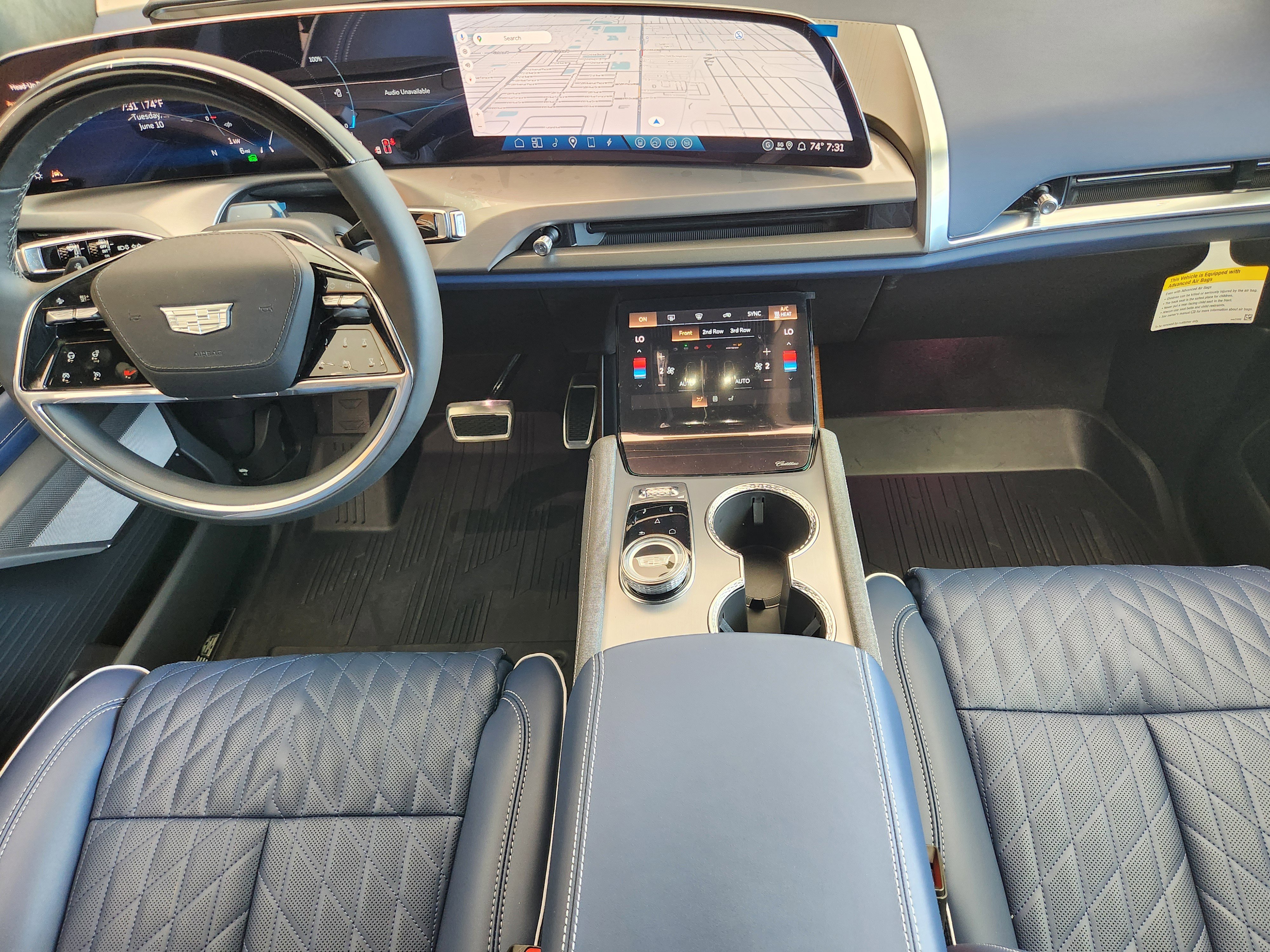 New 2026 Cadillac Vistiq Premium Luxury w/ LPO, Floor Liner Package image 15