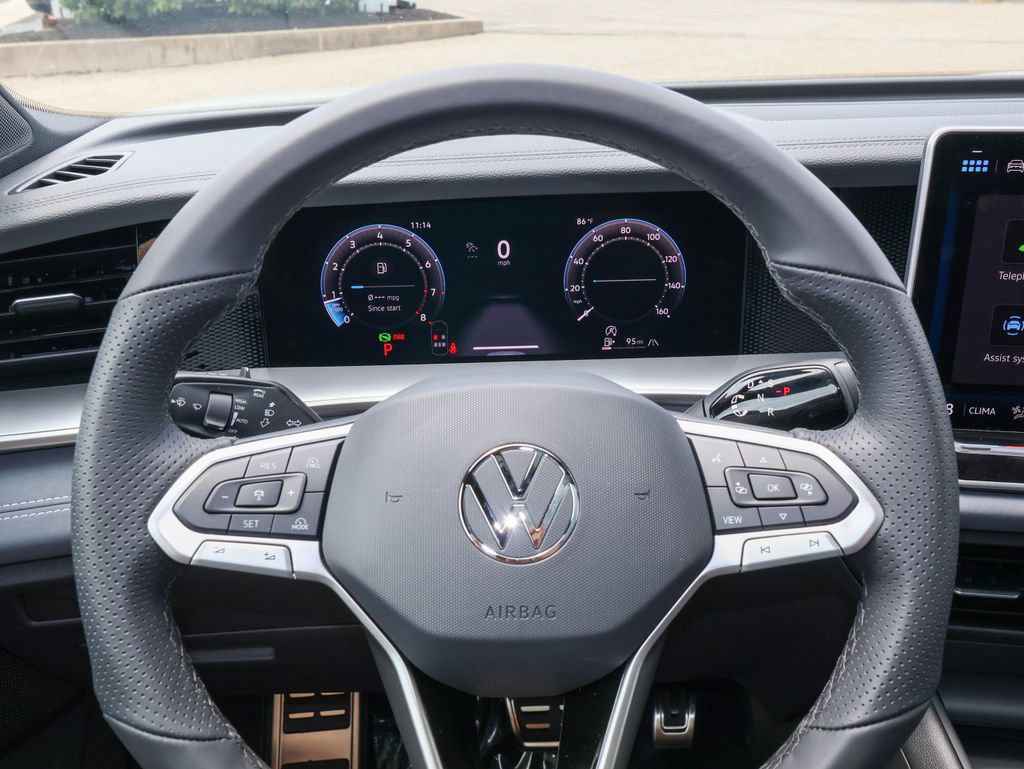 New 2026 Volkswagen Tiguan SE R-Line AWD/4WD image 22