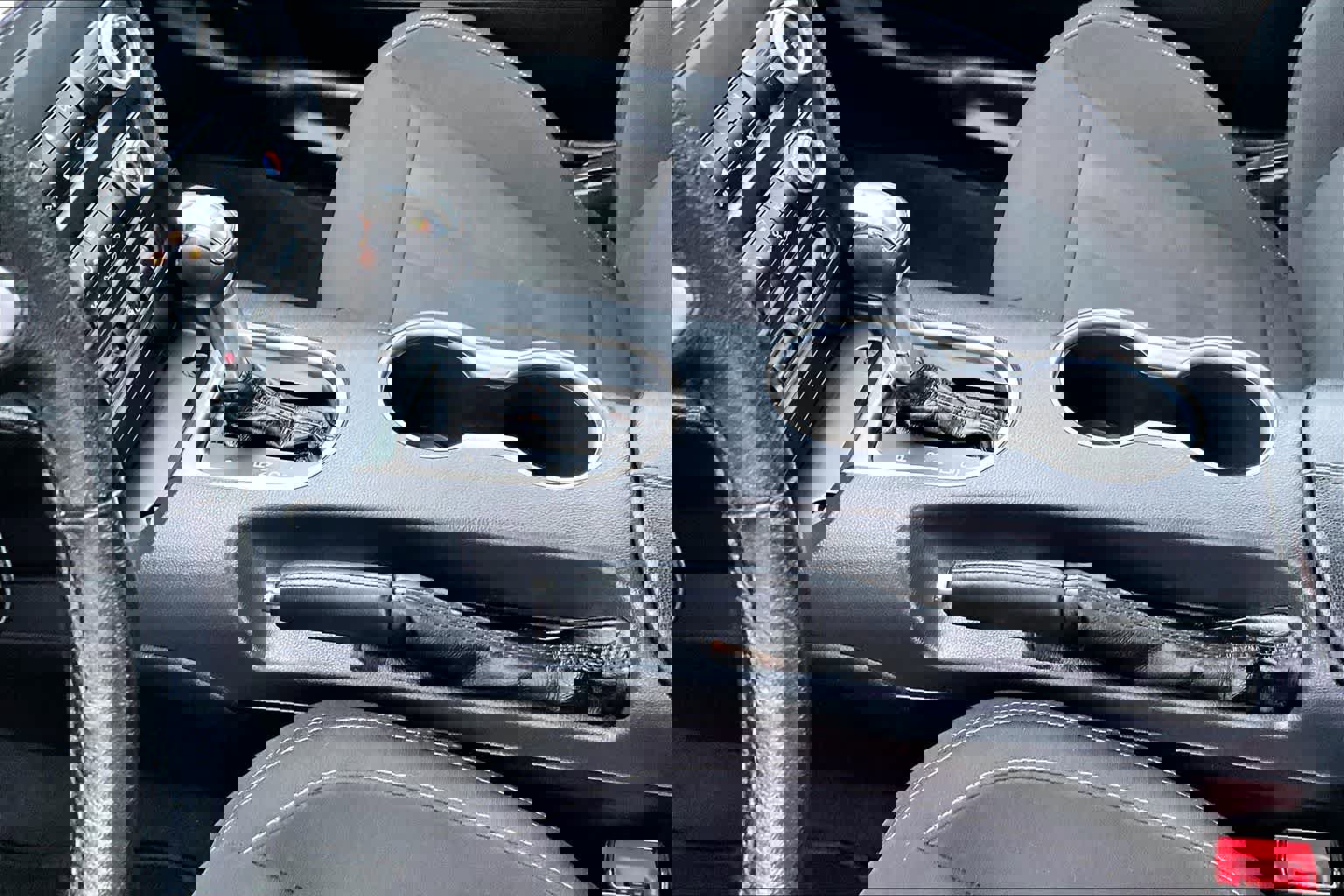 Used 2022 Ford Mustang Coupe image 16