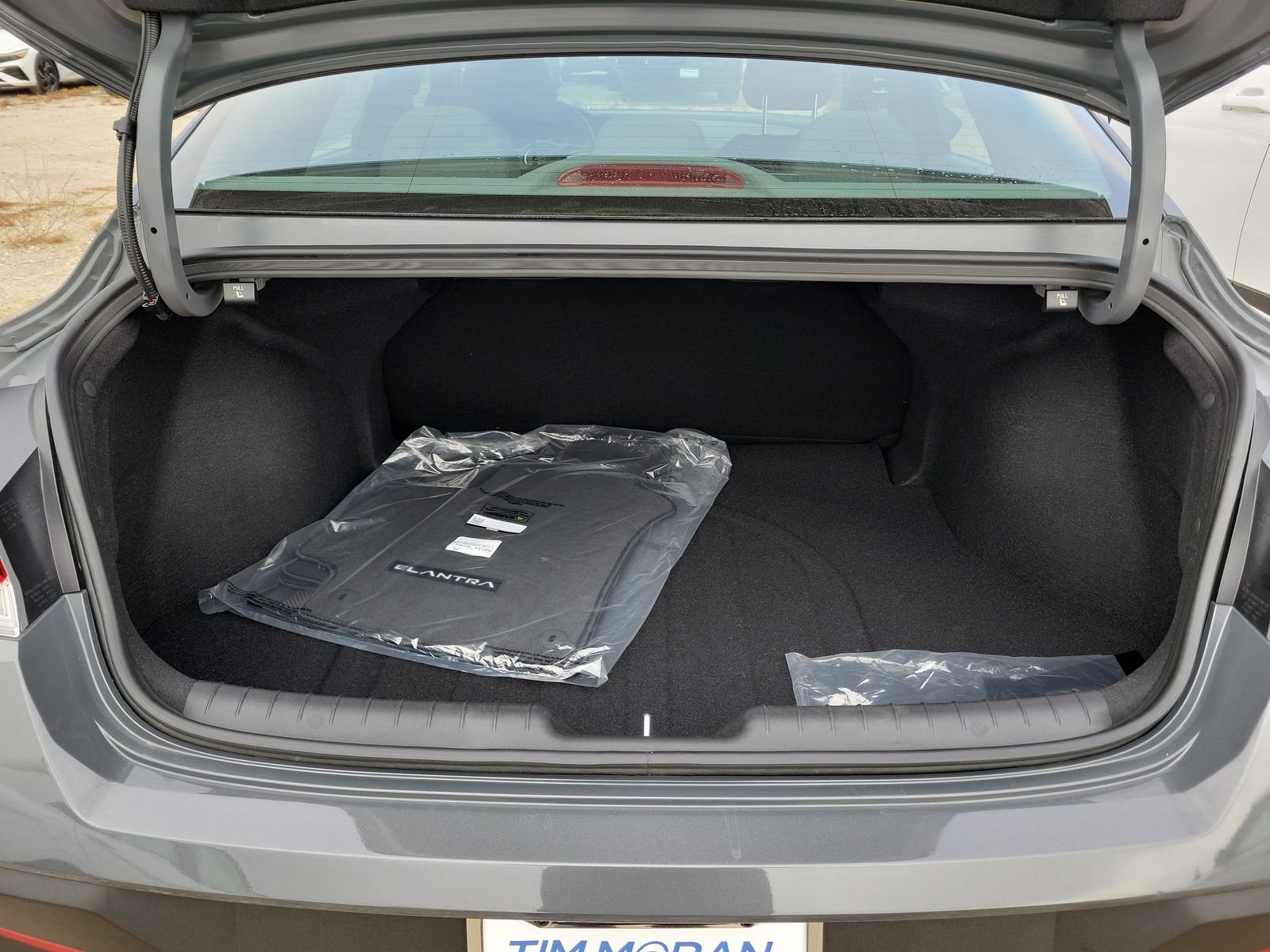 New 2026 Hyundai Elantra SE FWD image 19