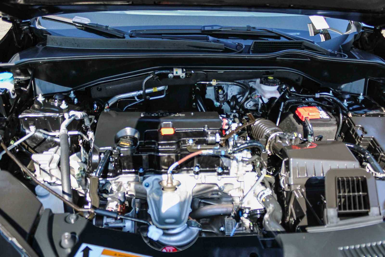 Certified 2025 Honda HR-V Sport image 27