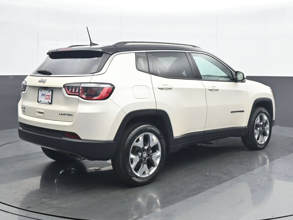Used 2019 Jeep Compass Limited AWD/4WD image 6