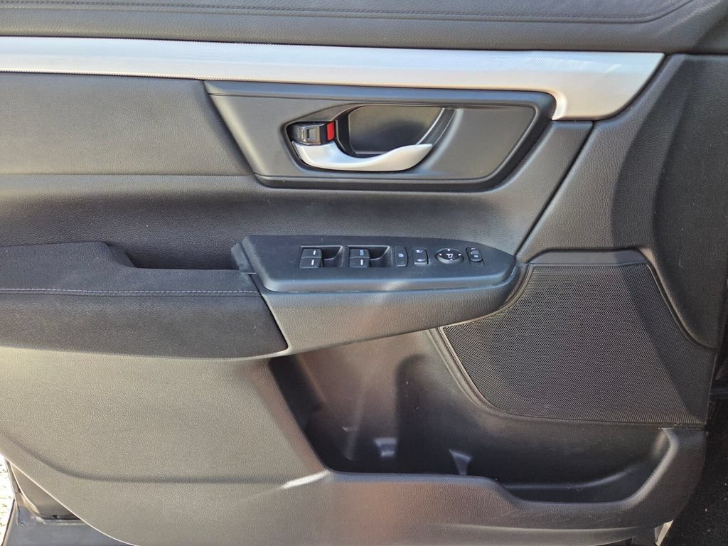 Used 2019 Honda CR-V LX image 19