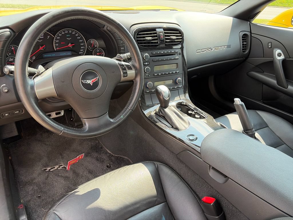 Used 2011 Chevrolet Corvette Grand Sport RWD image 8
