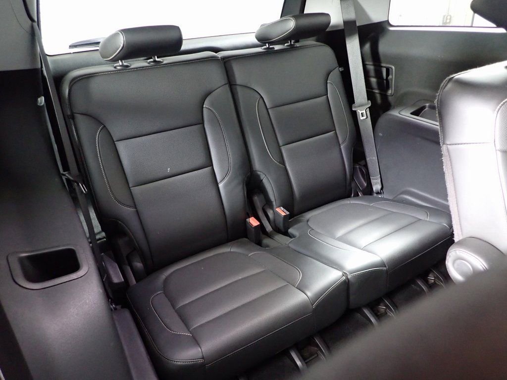 Used 2019 GMC Acadia SLT image 32