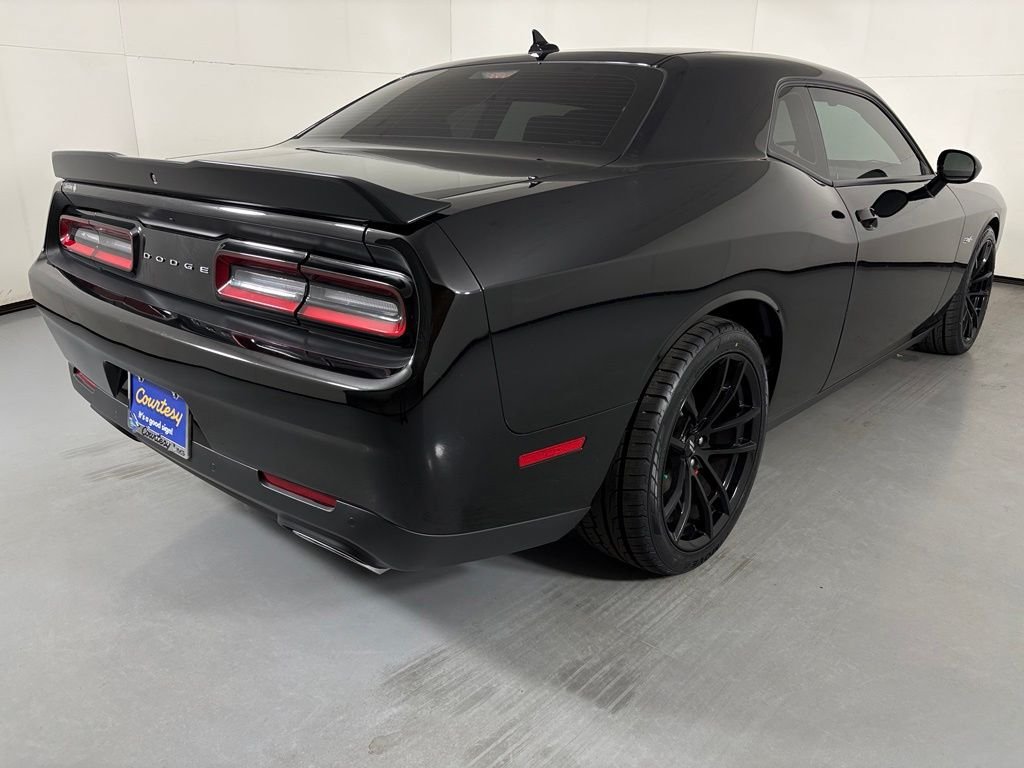 Used 2023 Dodge Challenger R/T w/ Plus Package RWD image 8