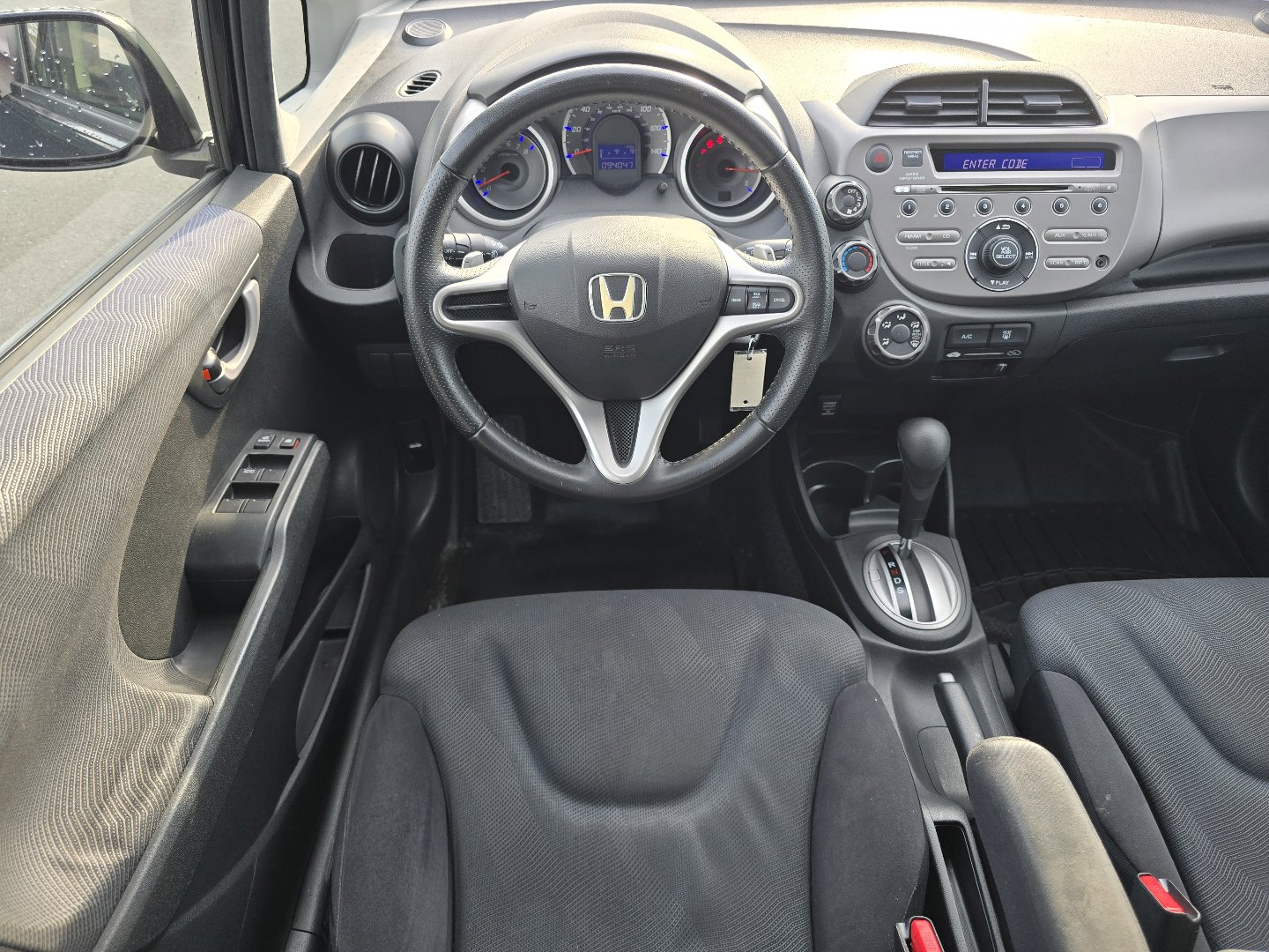 Used 2010 Honda Fit Sport image 27