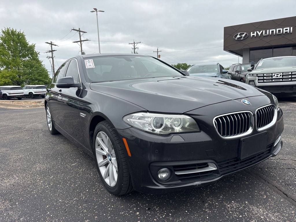 Used 2015 BMW 535i xDrive Sedan AWD/4WD image 3