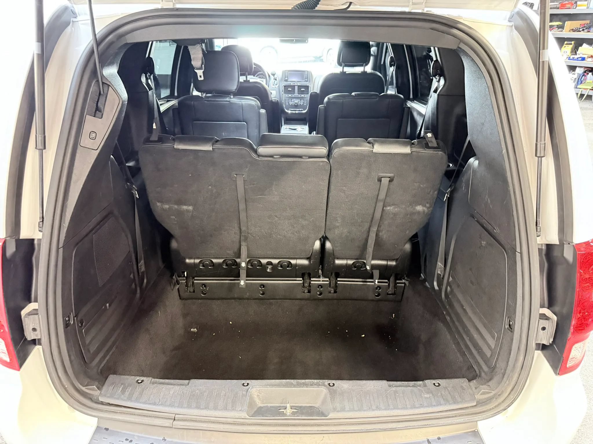 Used 2019 Dodge Grand Caravan GT FWD image 21
