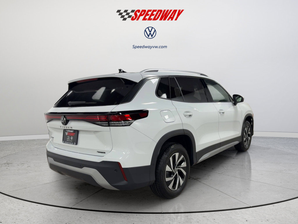 New 2026 Volkswagen Tiguan S AWD/4WD image 10