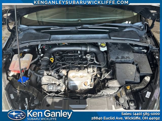 Used 2018 Ford Focus SE w/ SE Appearance Package FWD image 26