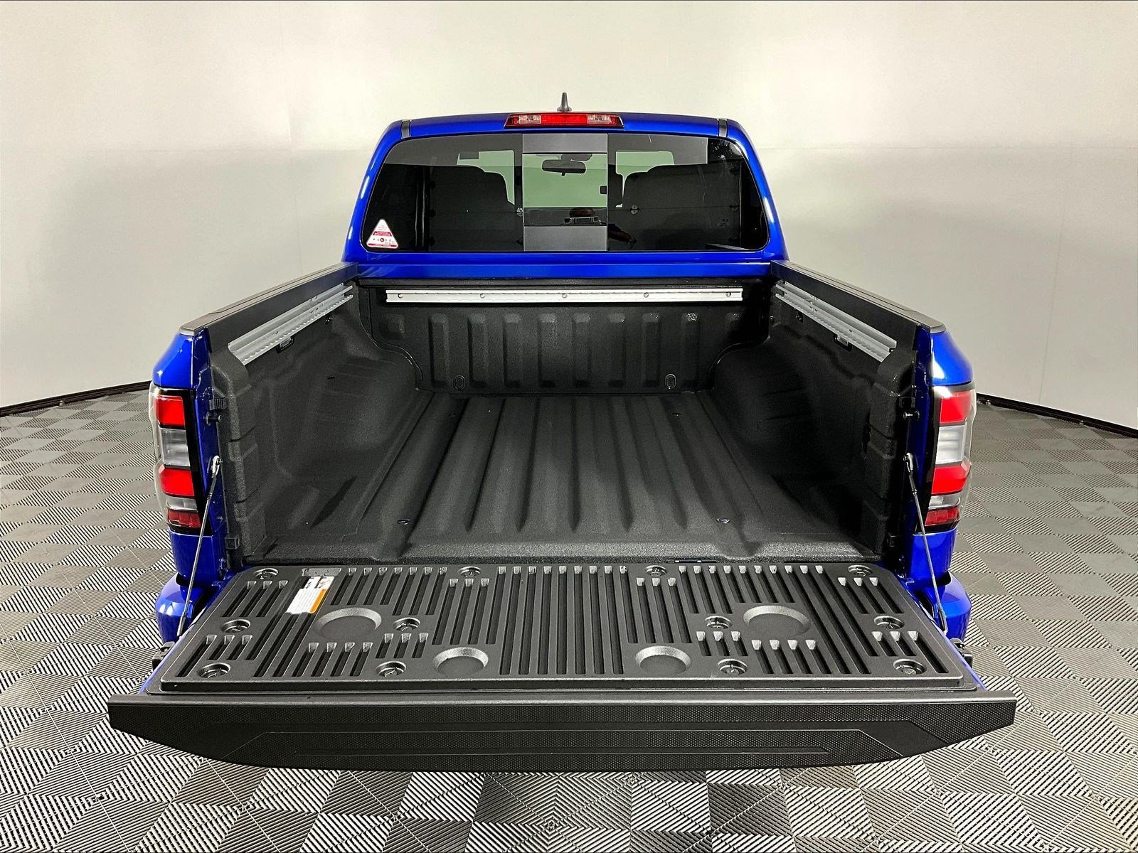 New 2027 Nissan Frontier SV w/ SV Convenience Package AWD/4WD image 20