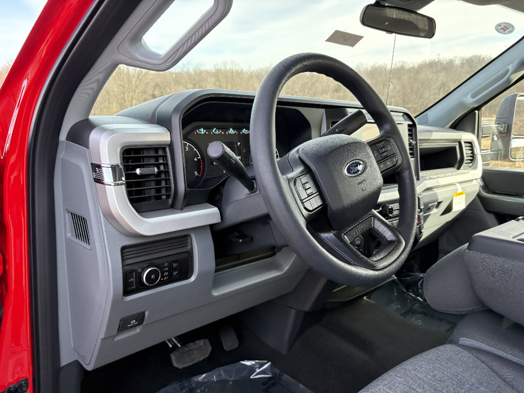 New 2026 Ford F350 XL w/ STX Appearance Package AWD/4WD image 32