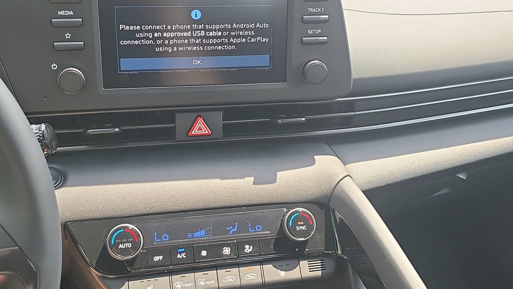 New 2026 Hyundai Elantra SEL Sport Premium FWD image 21