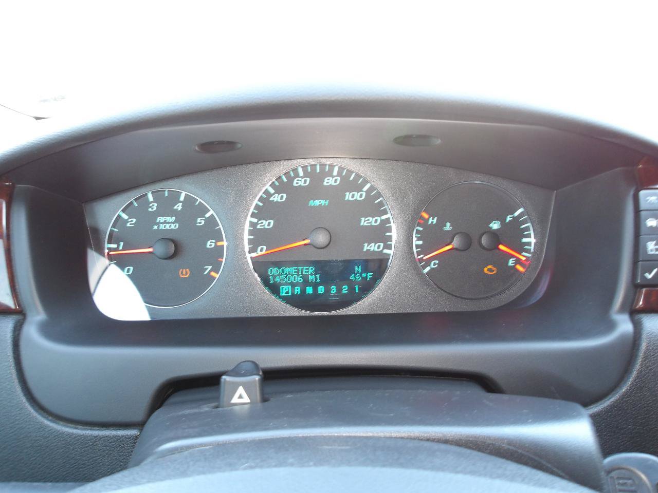 Used 2011 Chevrolet Impala LT FWD image 16