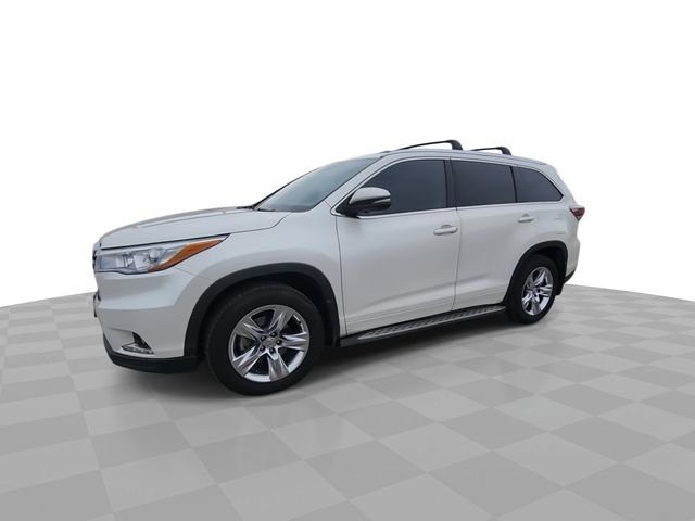 Used 2015 Toyota Highlander Limited Platinum FWD image 4