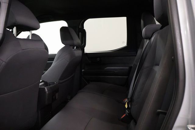 Certified 2025 Toyota Tacoma SR5 image 28