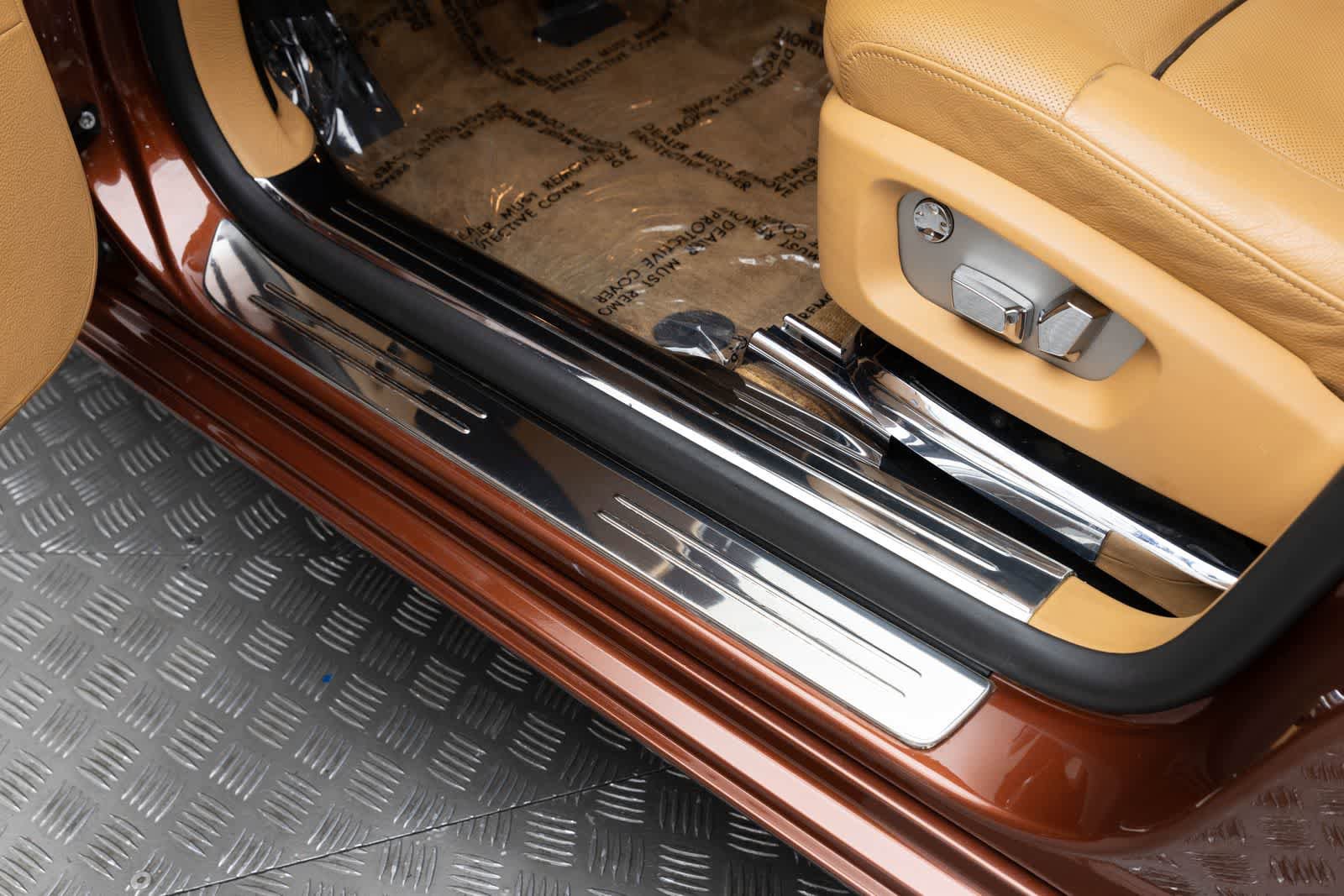 Used 2013 Rolls-Royce Ghost RWD image 13