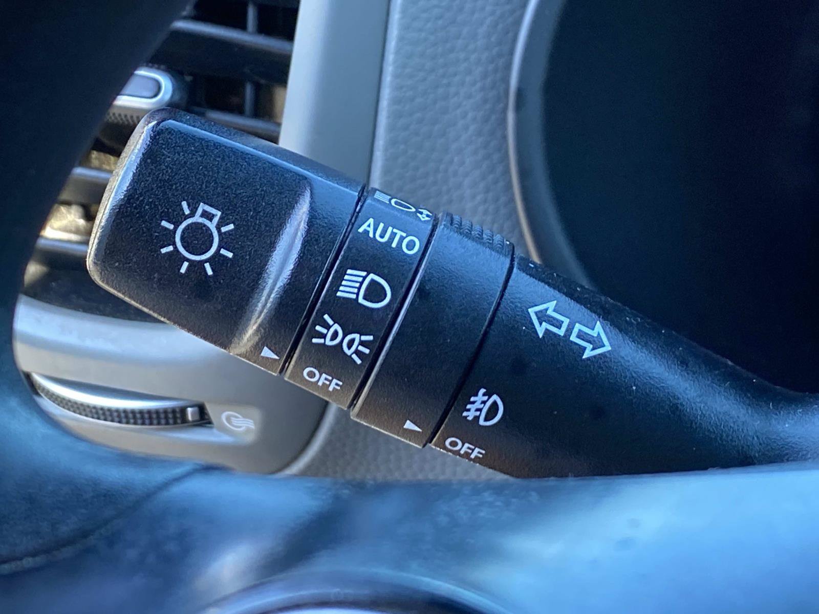 Used 2017 Kia Soul + FWD image 18