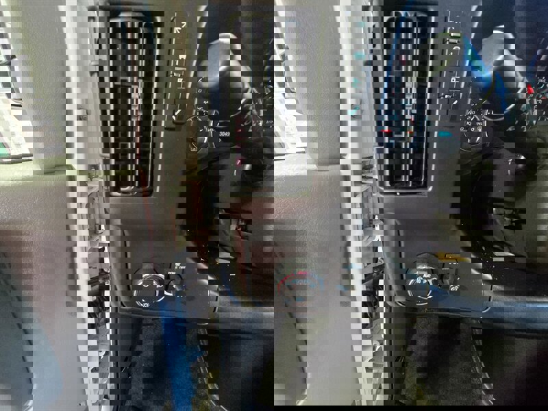 Used 2009 Chevrolet Express 3500 LS w/ LT Preferred Equipment Group image 13