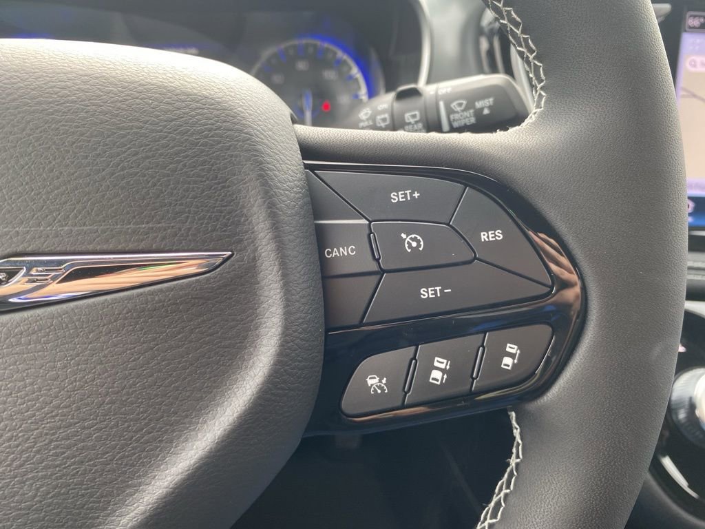 New 2026 Chrysler Pacifica Limited w/ S Appearance Package image 26