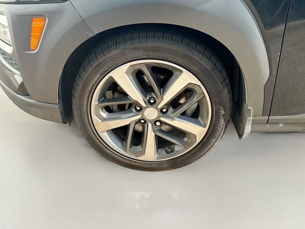 Used 2019 Hyundai Kona Limited AWD/4WD image 30