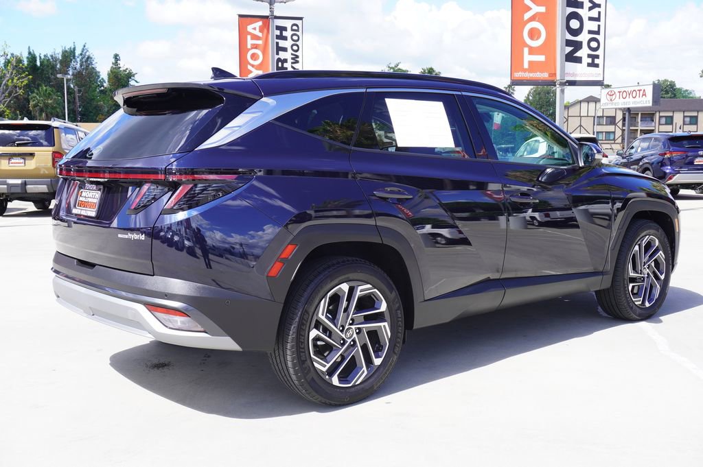 Used 2025 Hyundai Tucson Limited image 7