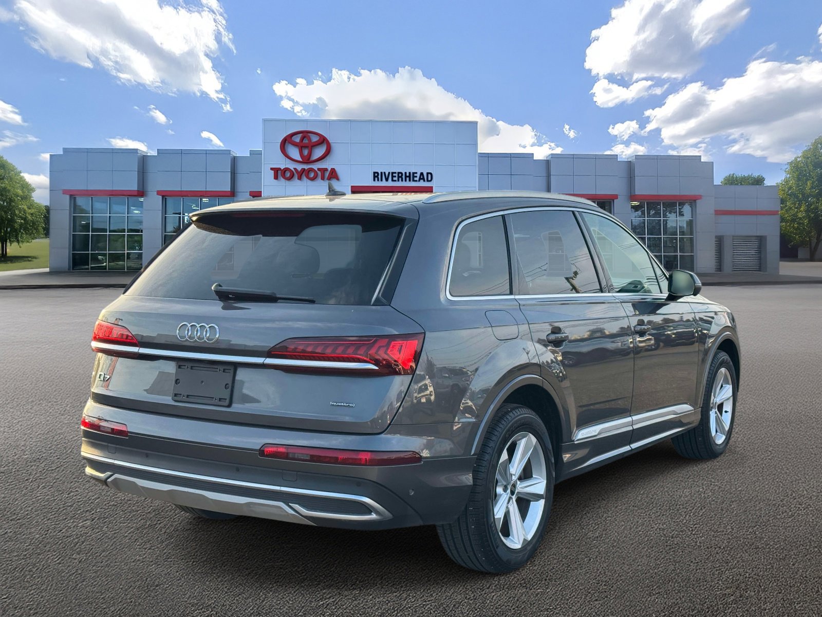 Used 2021 Audi Q7 3.0T Premium w/ Convenience Package image 6