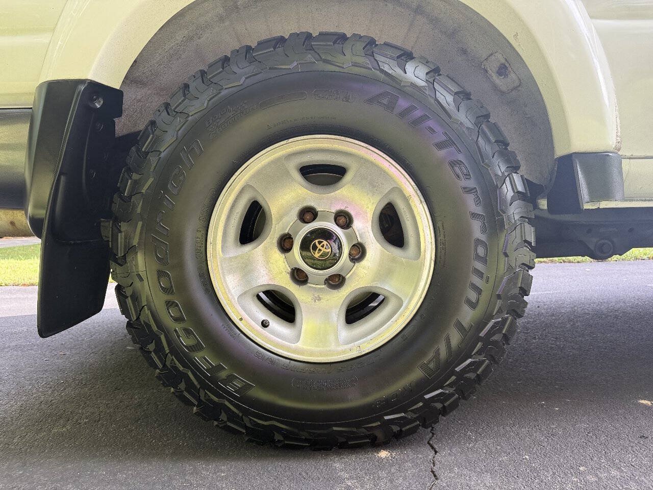 Used 1993 Toyota Land Cruiser AWD/4WD image 38