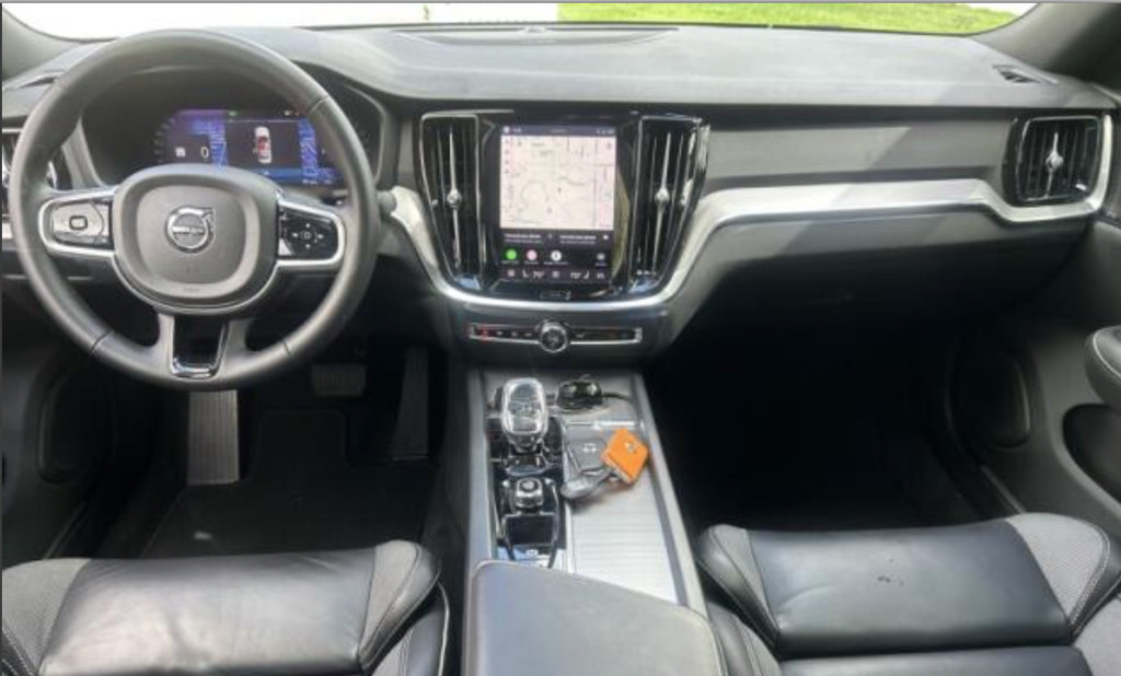 Used 2024 Volvo S60 B5 Plus FWD image 8