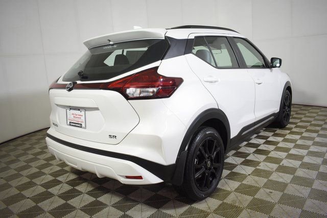 Certified 2021 Nissan Kicks SR w/ SR Premium Package image 4