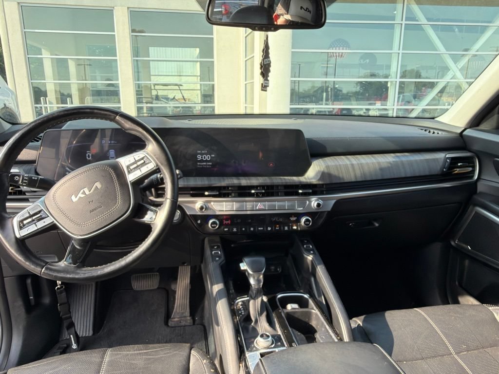 Certified 2023 Kia Telluride EX w/ EX Captain's Chair Package AWD/4WD image 7